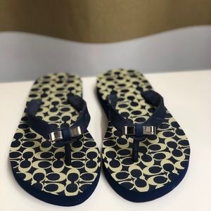Coach Flip Flops/Slippers (Girls)